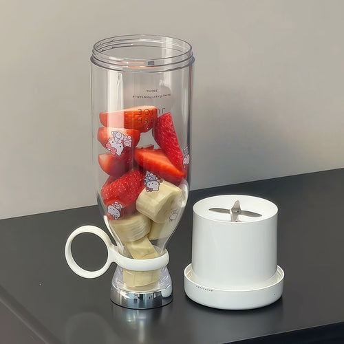 PortaBlender-The Perfect go-to for a nice creamy smoothie on the go